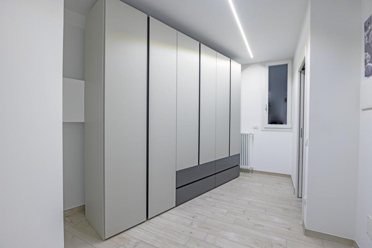 Apartament Loft La Sedia Rossa - Centro Storico Mediolan Zewnętrze zdjęcie