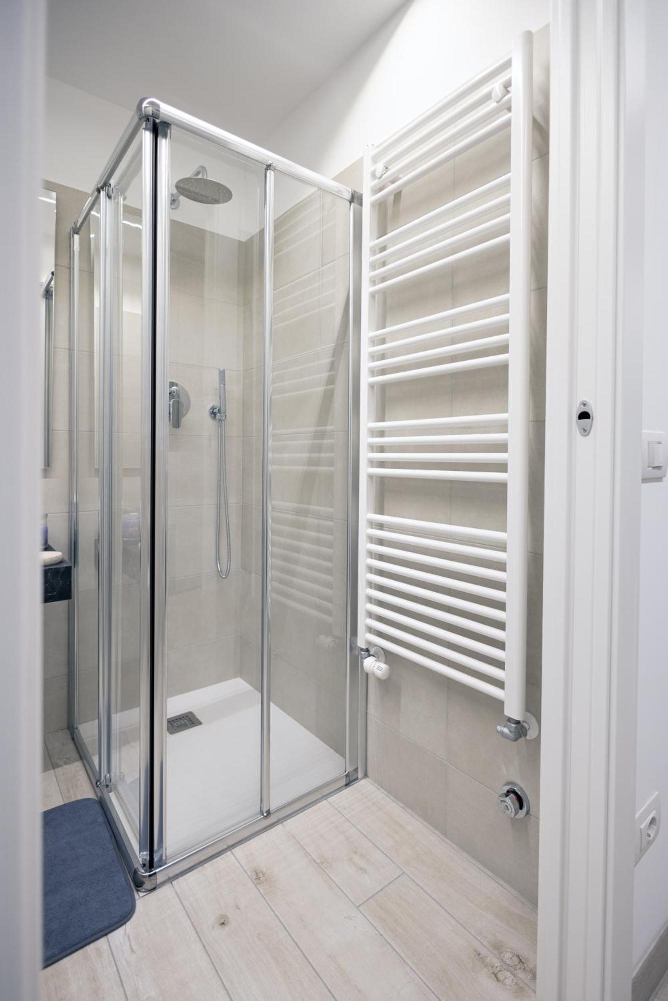Apartament Loft La Sedia Rossa - Centro Storico Mediolan Zewnętrze zdjęcie