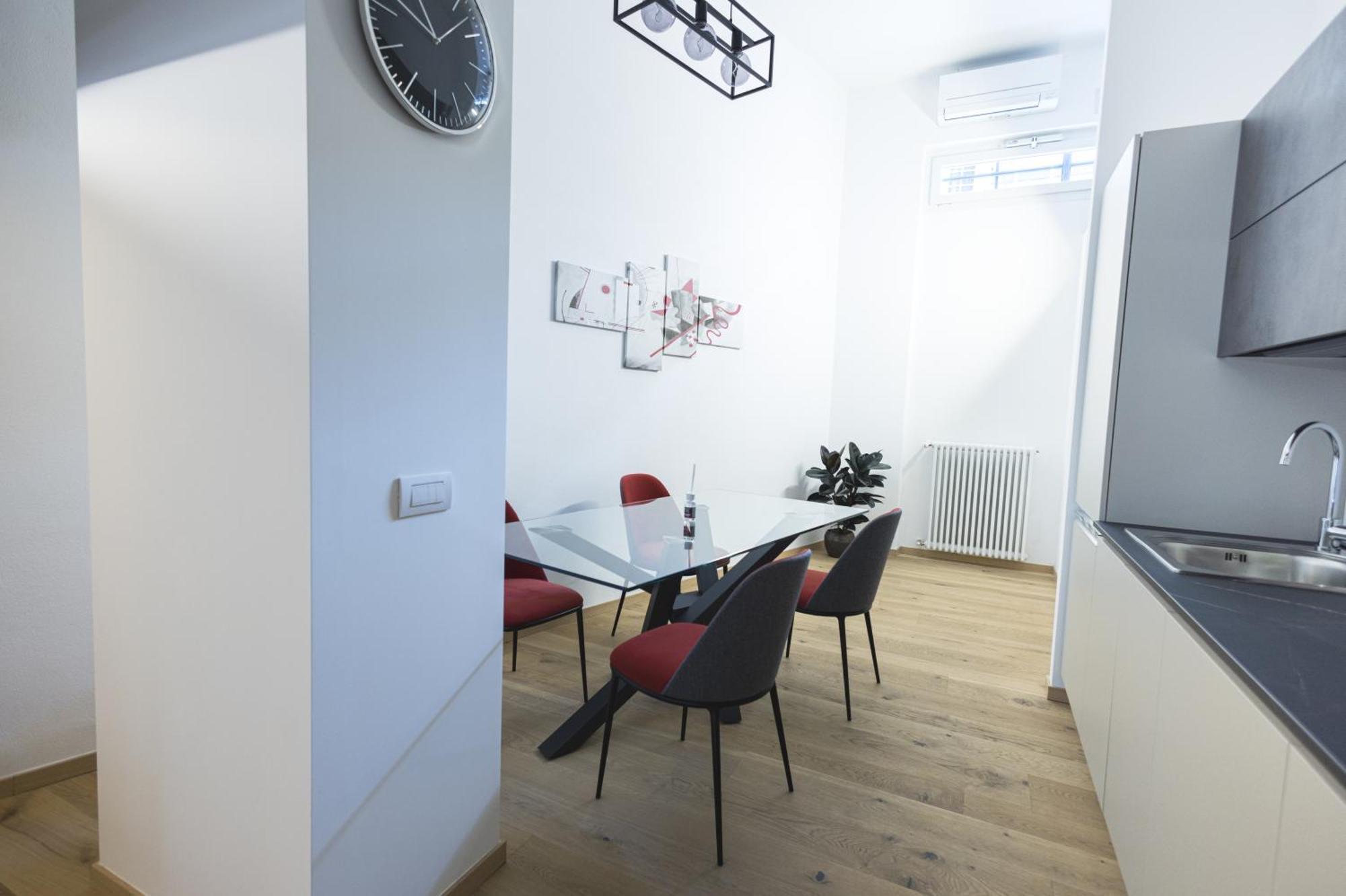 Apartament Loft La Sedia Rossa - Centro Storico Mediolan Zewnętrze zdjęcie